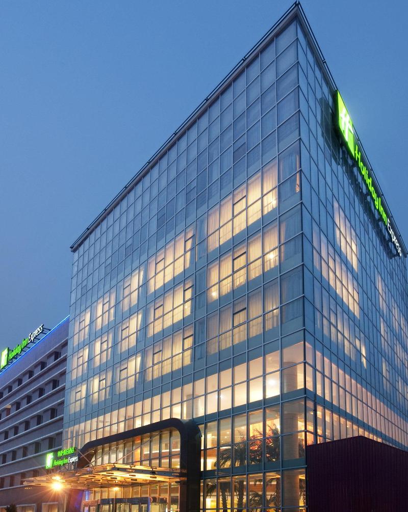 Holiday Inn Express Tianjin Airport By Ihg Ngoại thất bức ảnh
